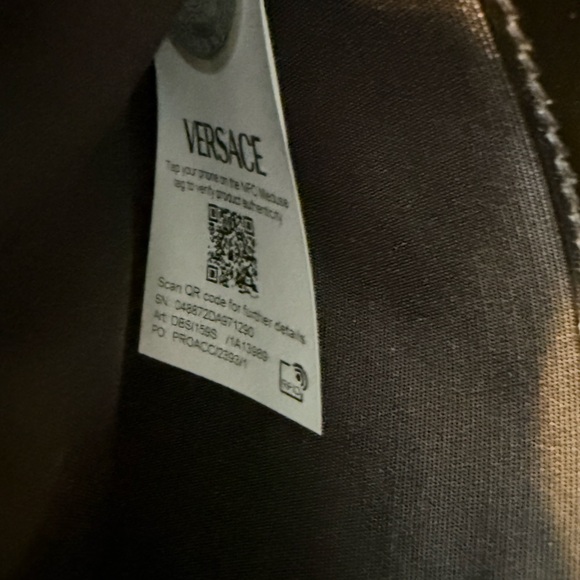 BNWT Versace WOC with tweed and lamb skin leather interior - Picture 8 of 9